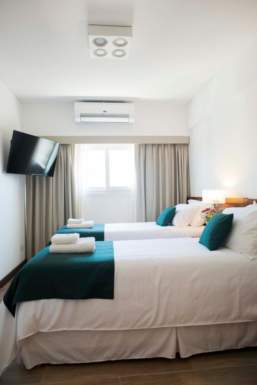 בואנוס איירס Hotel 6 De Octubre מראה חיצוני תמונה